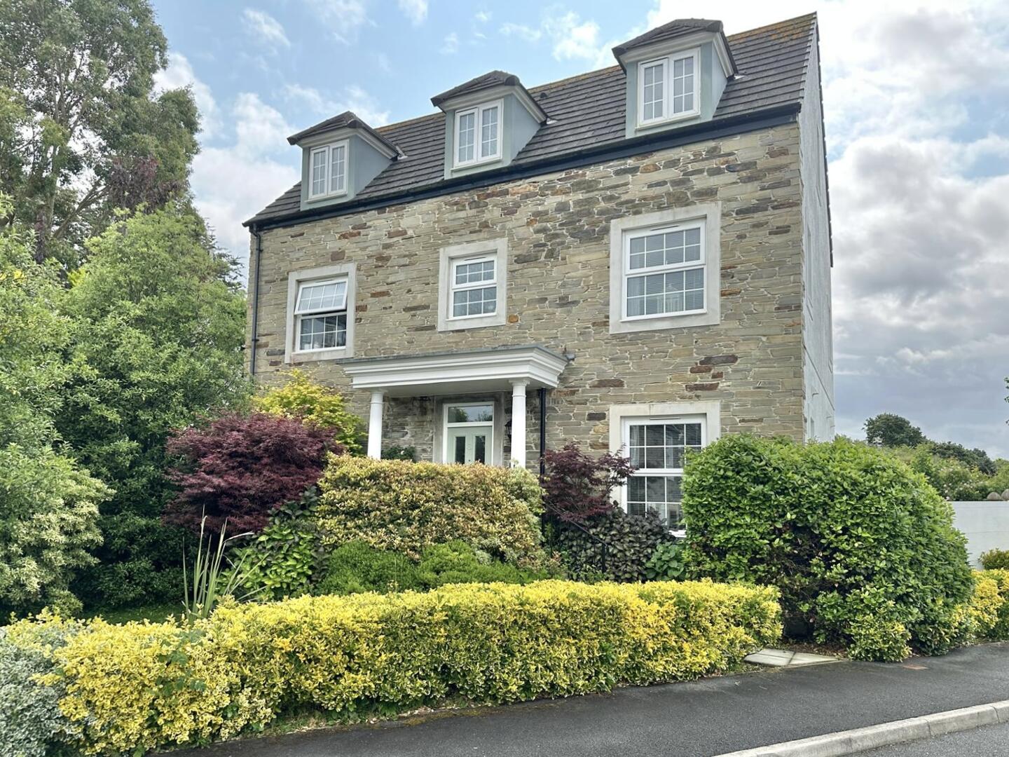 5 bed property in Chygoose Drive, Truro